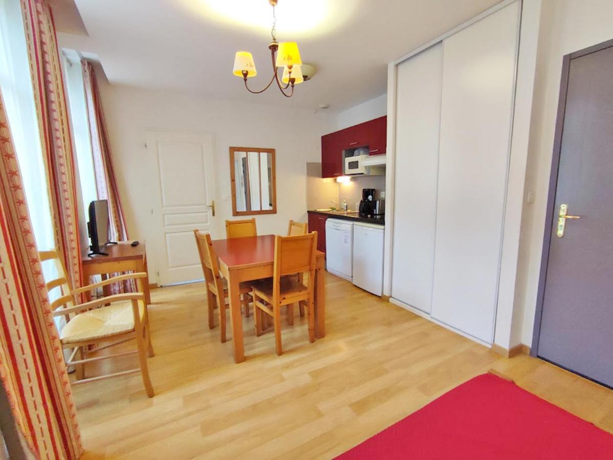 La Petite Ourse, T2, Centre Luchon, Wifi, Casier A Skis, Ascenseur, 4 Personnes Bagnères-de-Luchon